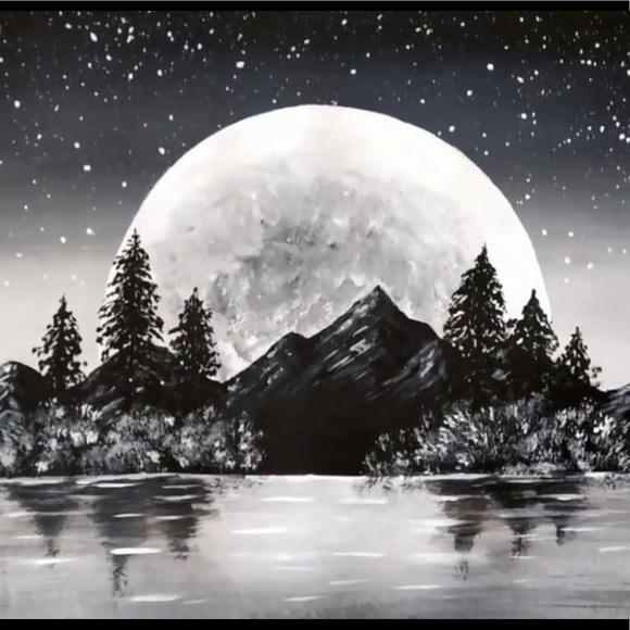 Meet your Posher, Leora - Picture 1 of 1